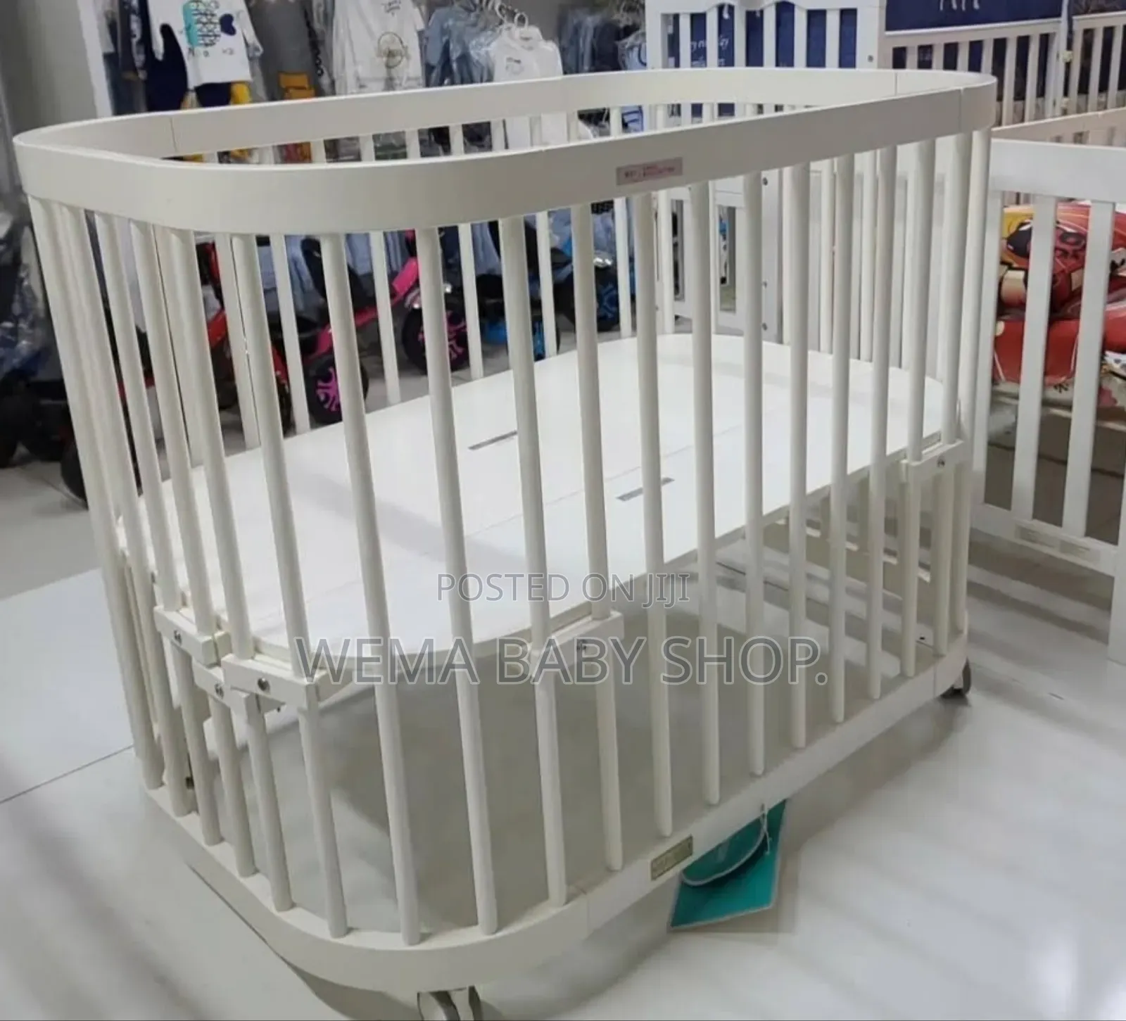 Convertible Oval Baby Cot