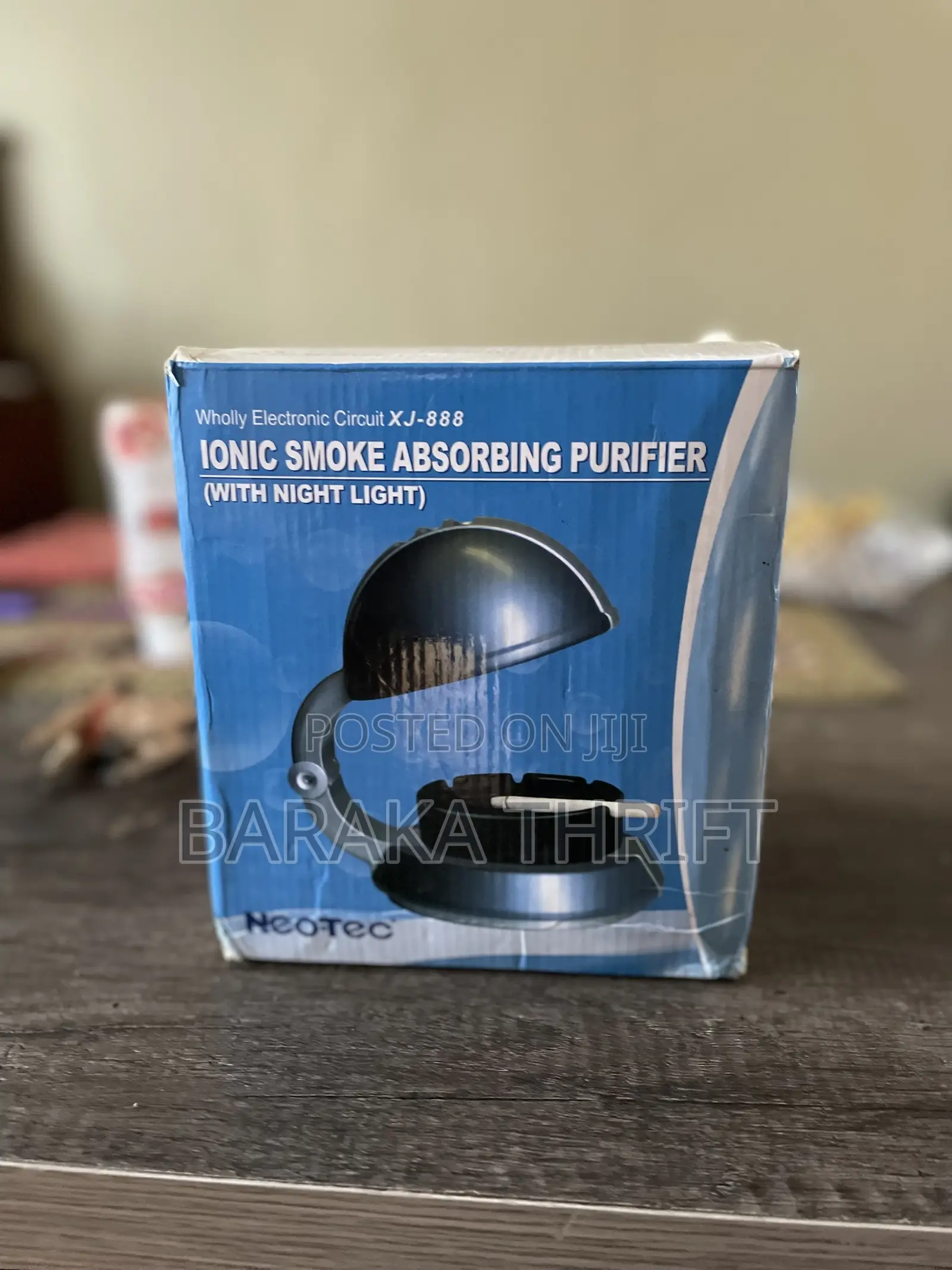 Ionic Smoke Absorbing Purifier Ashtray(With Night Light)