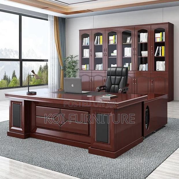 Office Desk : 1600mm Executive Office Table - thumbnail 5