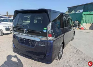 Nissan Serena 2019 Blue