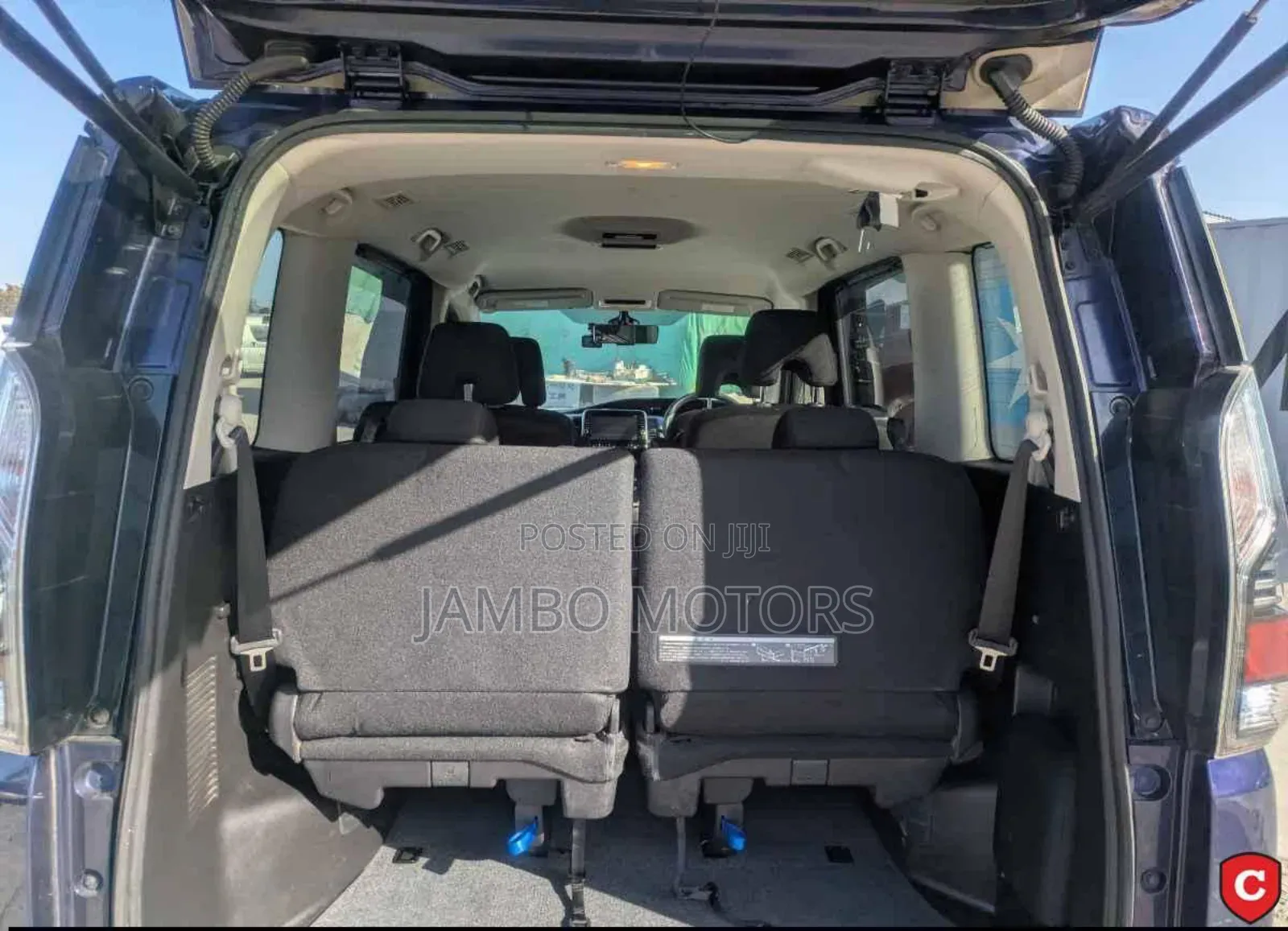 Nissan Serena 2019 Blue