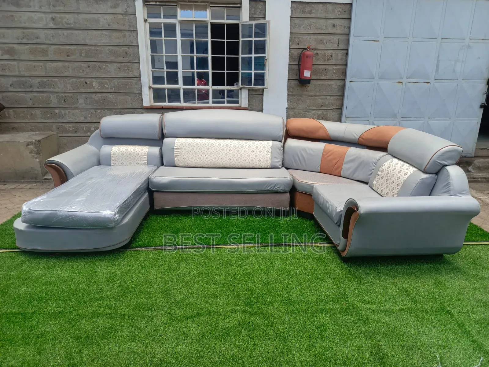 L Shape Home Chairs
