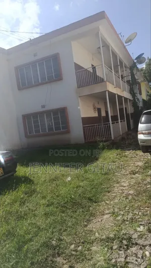 2bdrm Block of Flats in Nairobi West, Madaraka for sale