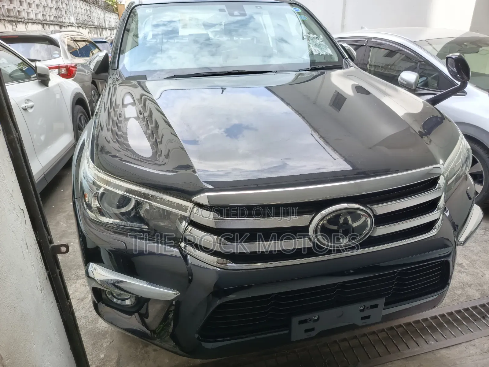 Toyota Hilux 2018 Black