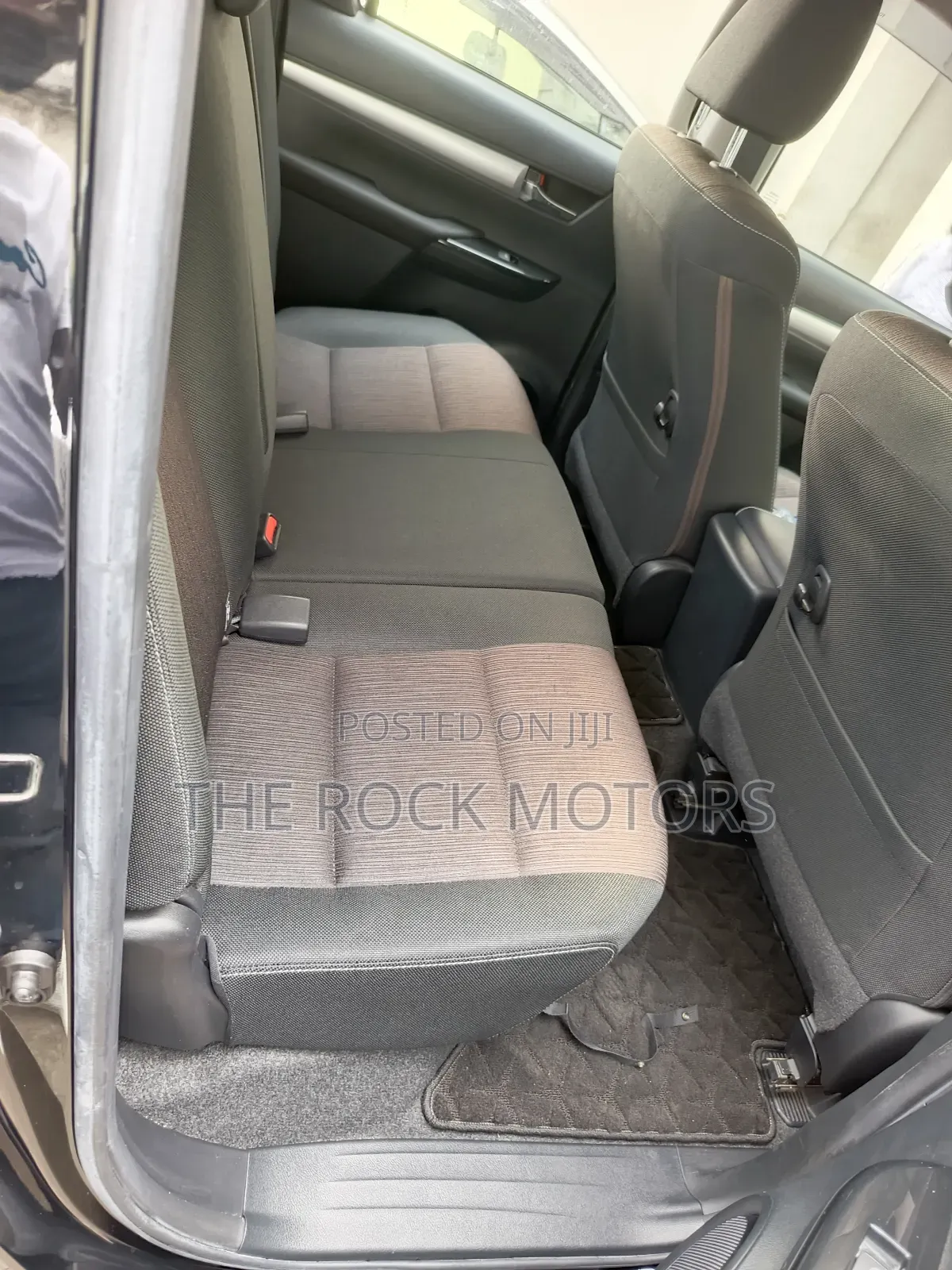 Toyota Hilux 2018 Black