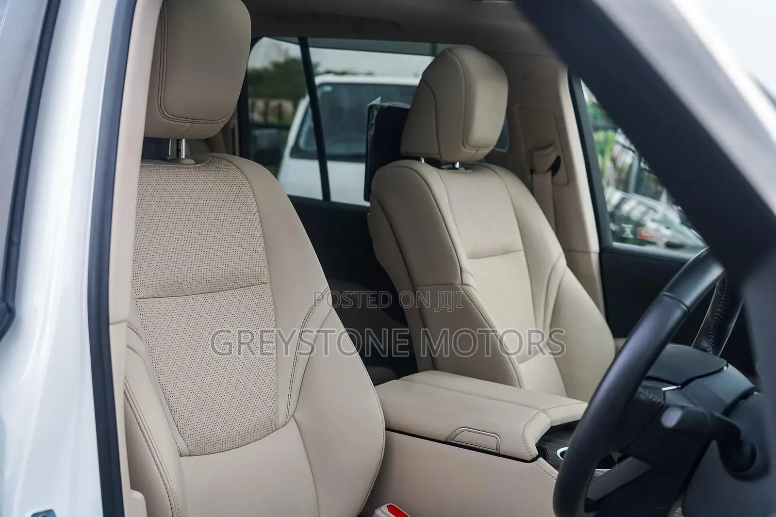 Toyota Land Cruiser 2023 White