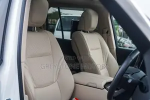 Toyota Land Cruiser 2023 White
