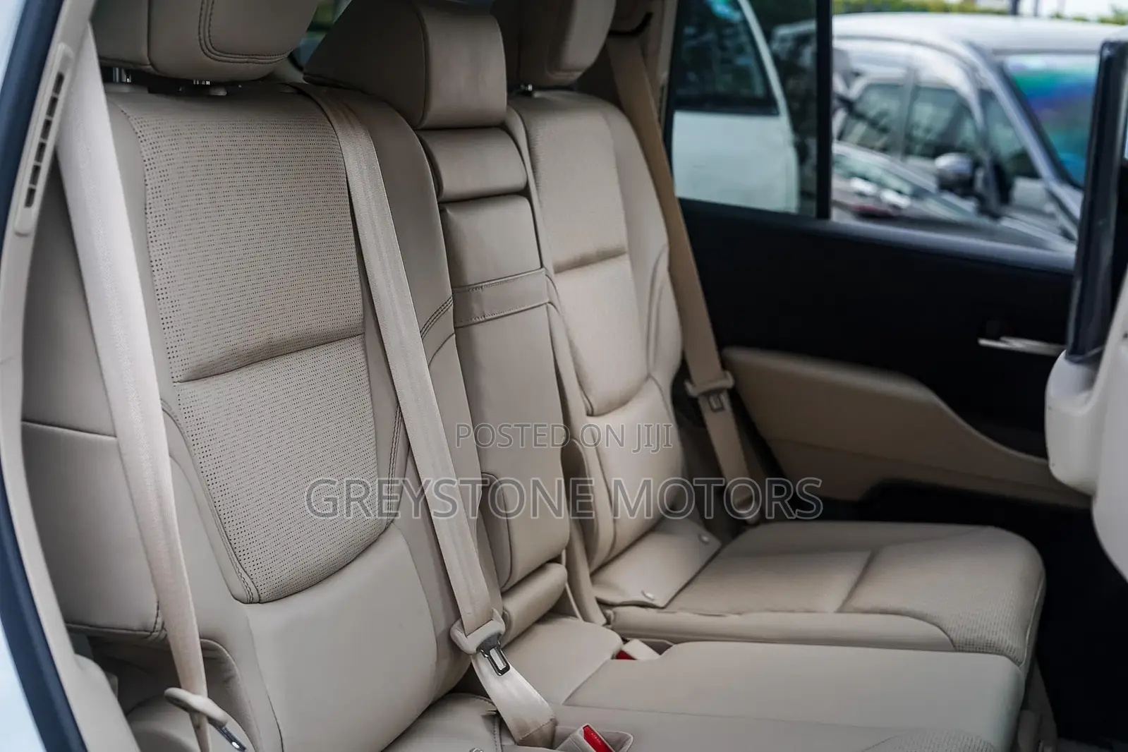Toyota Land Cruiser 2023 White