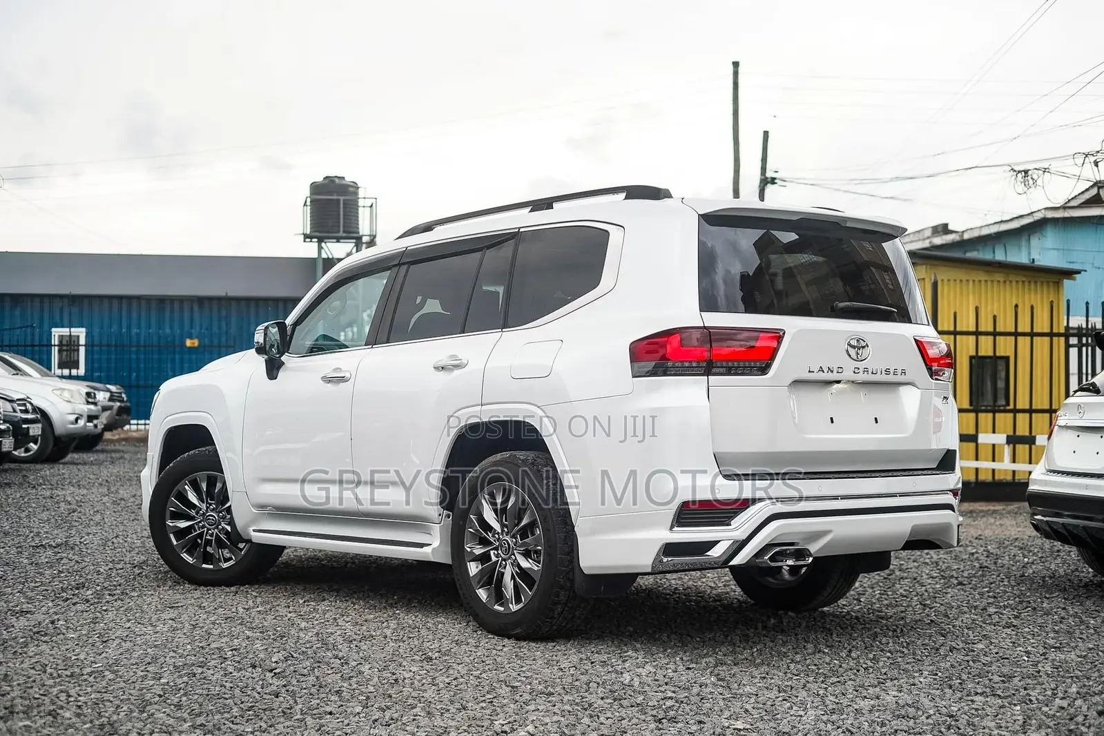 Toyota Land Cruiser 2023 White