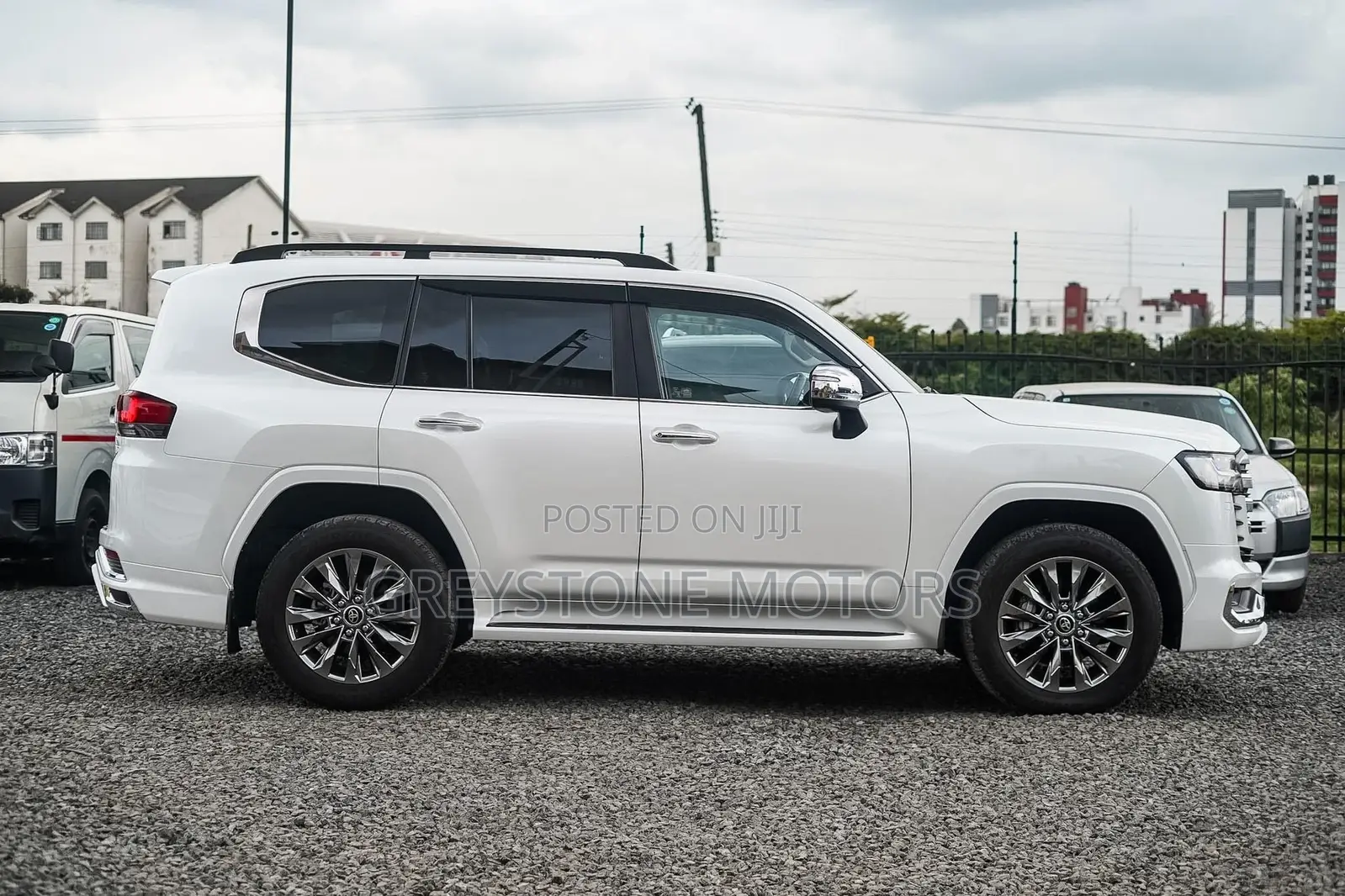 Toyota Land Cruiser 2023 White
