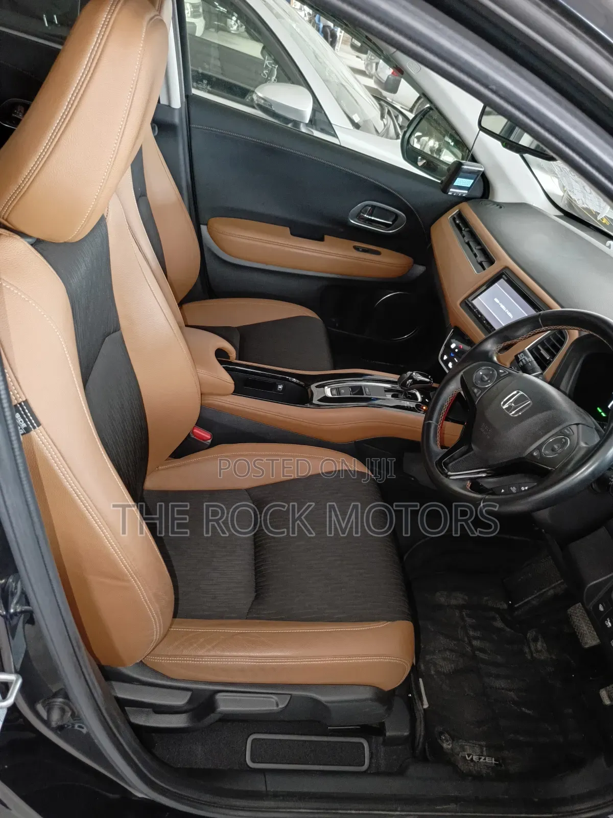Honda Vezel 2019 Black