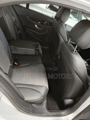 Mercedes-Benz C200 2018 Silver