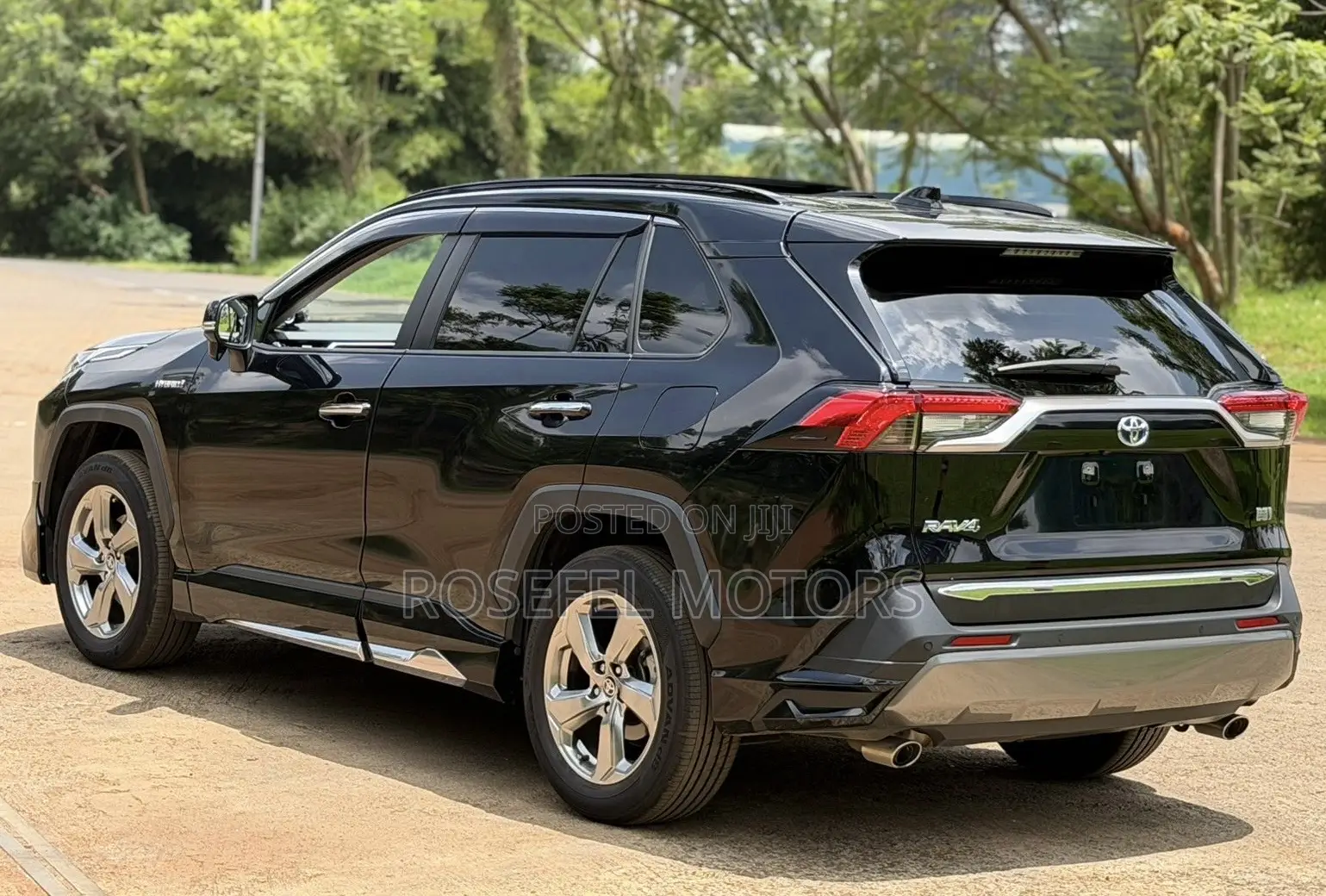 Toyota RAV4 Hybrid 2019 Black