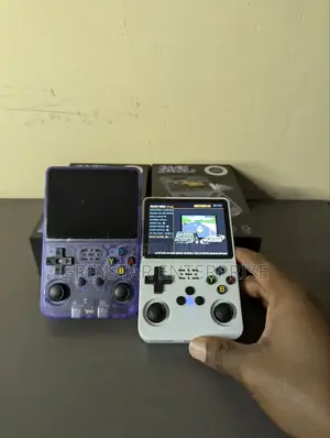 Handheld Portable Game Player R36s Classic Retro Video Games Play