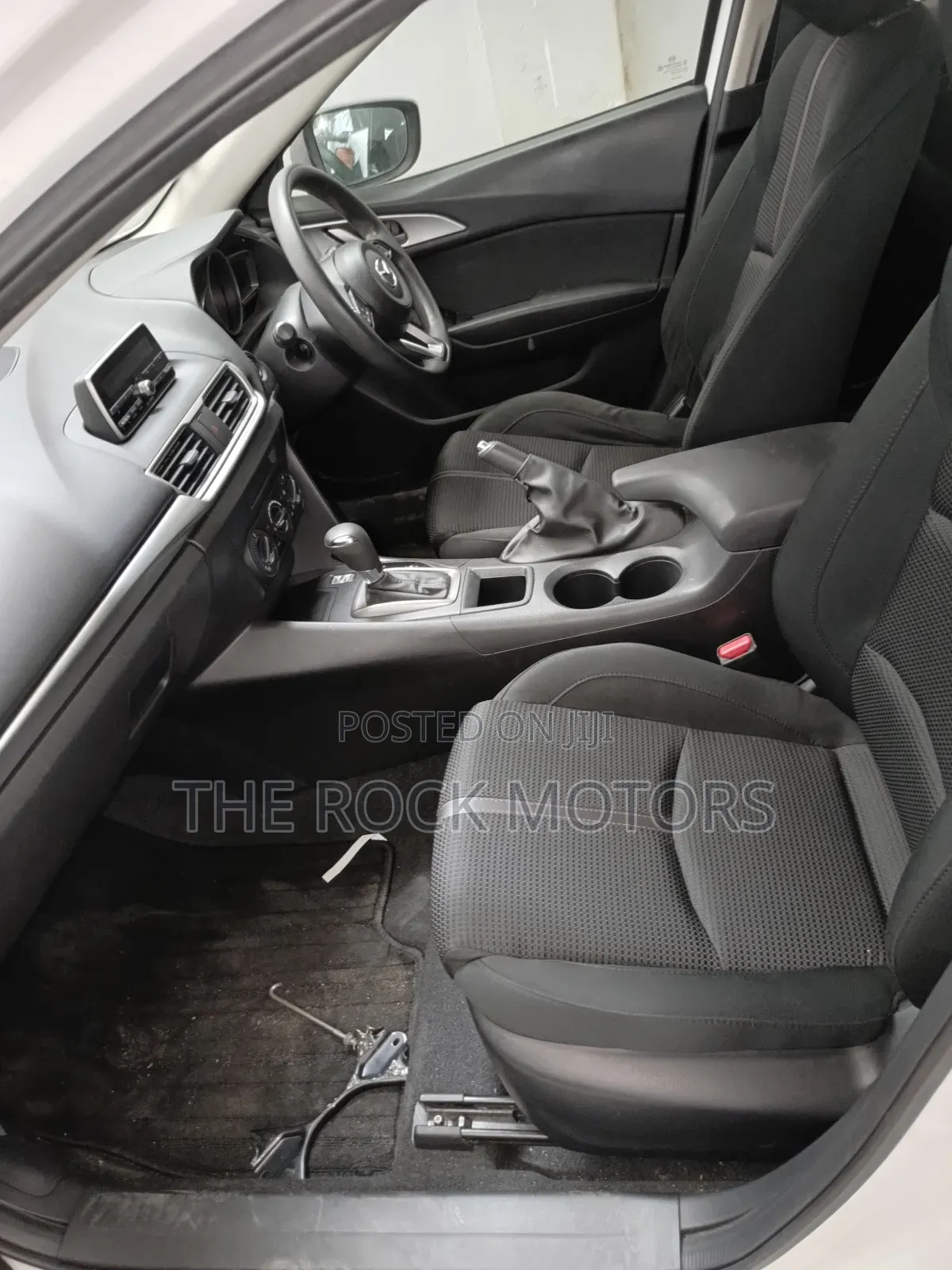 Mazda Axela 2019 White