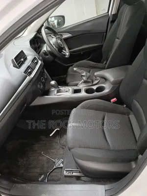 Mazda Axela 2019 White