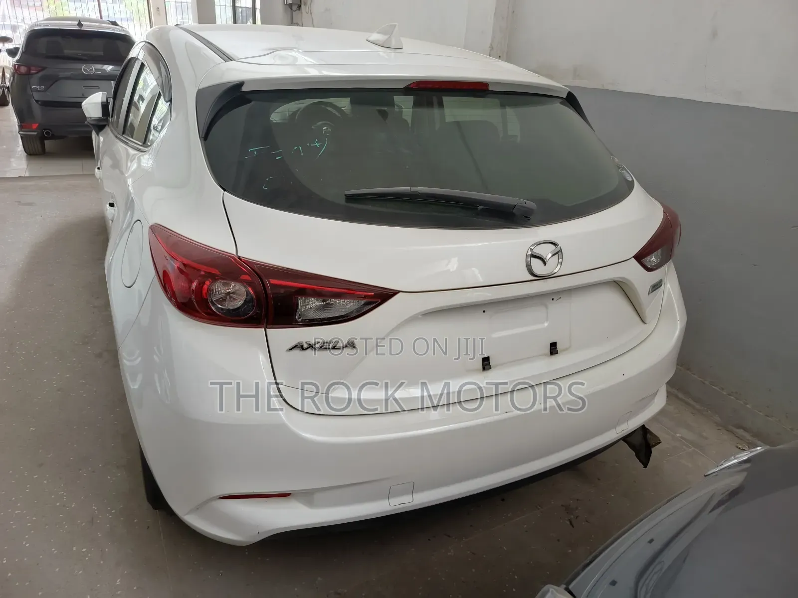 Mazda Axela 2019 White