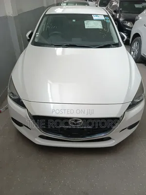 Mazda Axela 2019 White