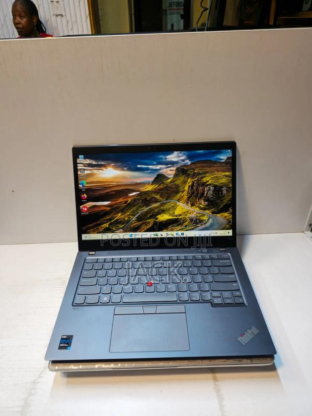 Laptop Lenovo Thinkpad T14s Gen 2 16GB Intel Core i7 SSD 256GB