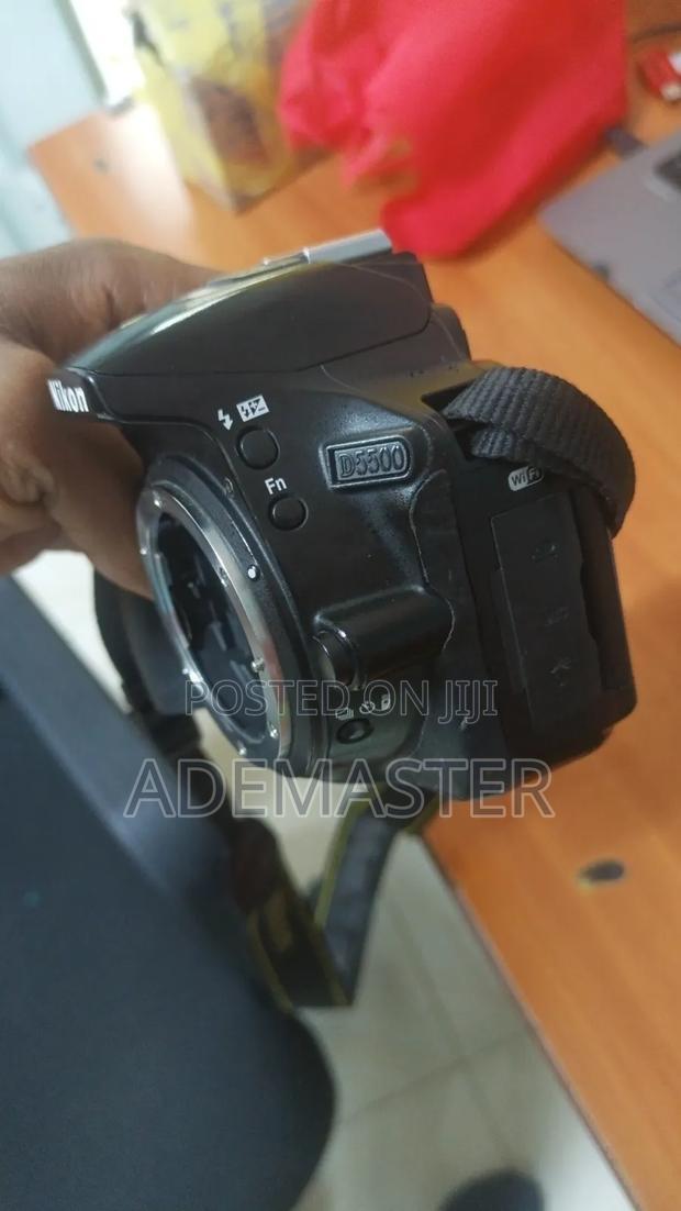 Nikon D5500 Complete Set - main view