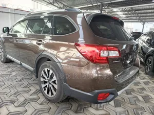 Subaru Outback 2019 Brown