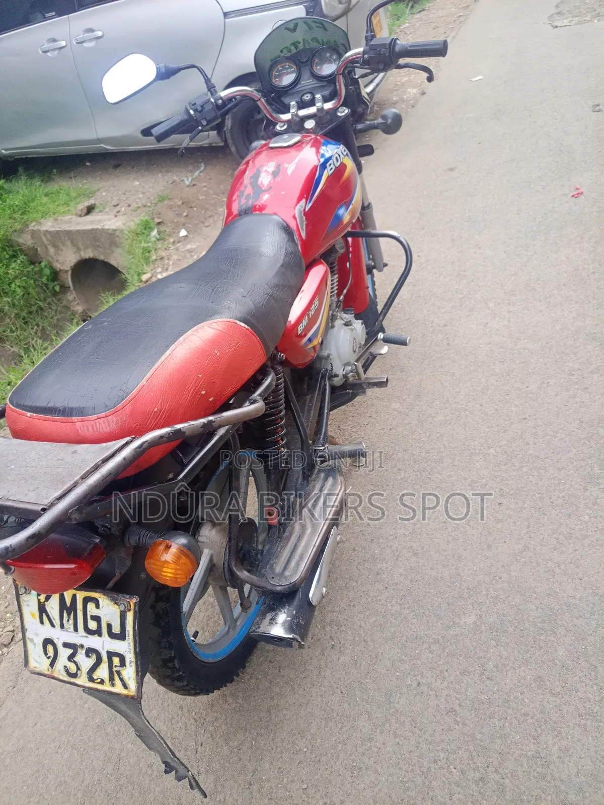 Bajaj Boxer 125 2024 Red