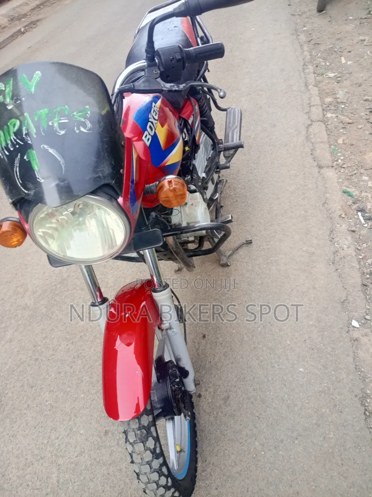 Bajaj Boxer 125 2024 Red