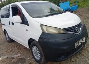 Nissan NV200 2011 White