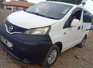 Nissan NV200 2011 White