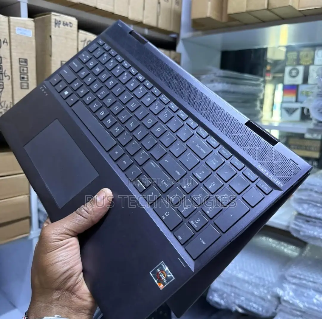 Laptop HP Envy 15 8GB AMD Ryzen 5 SSD 512GB