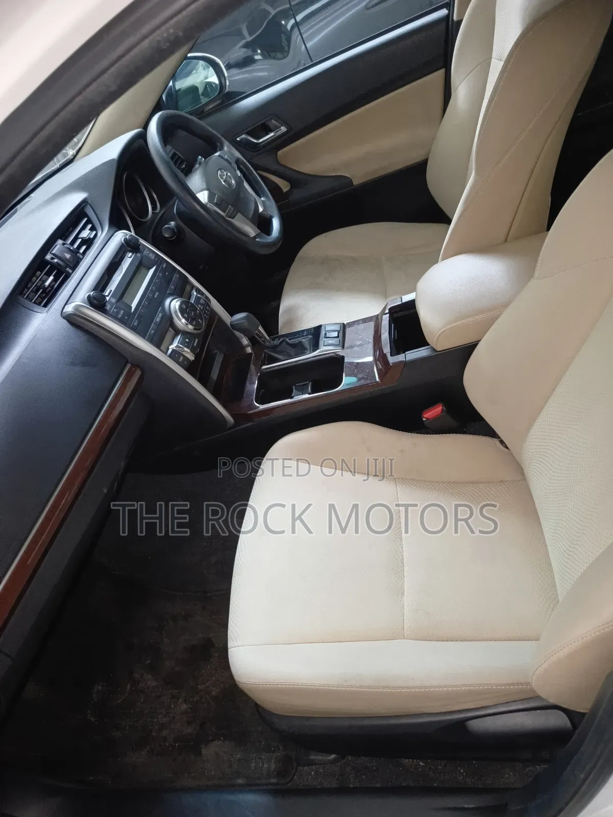 Toyota Mark X 2018 White