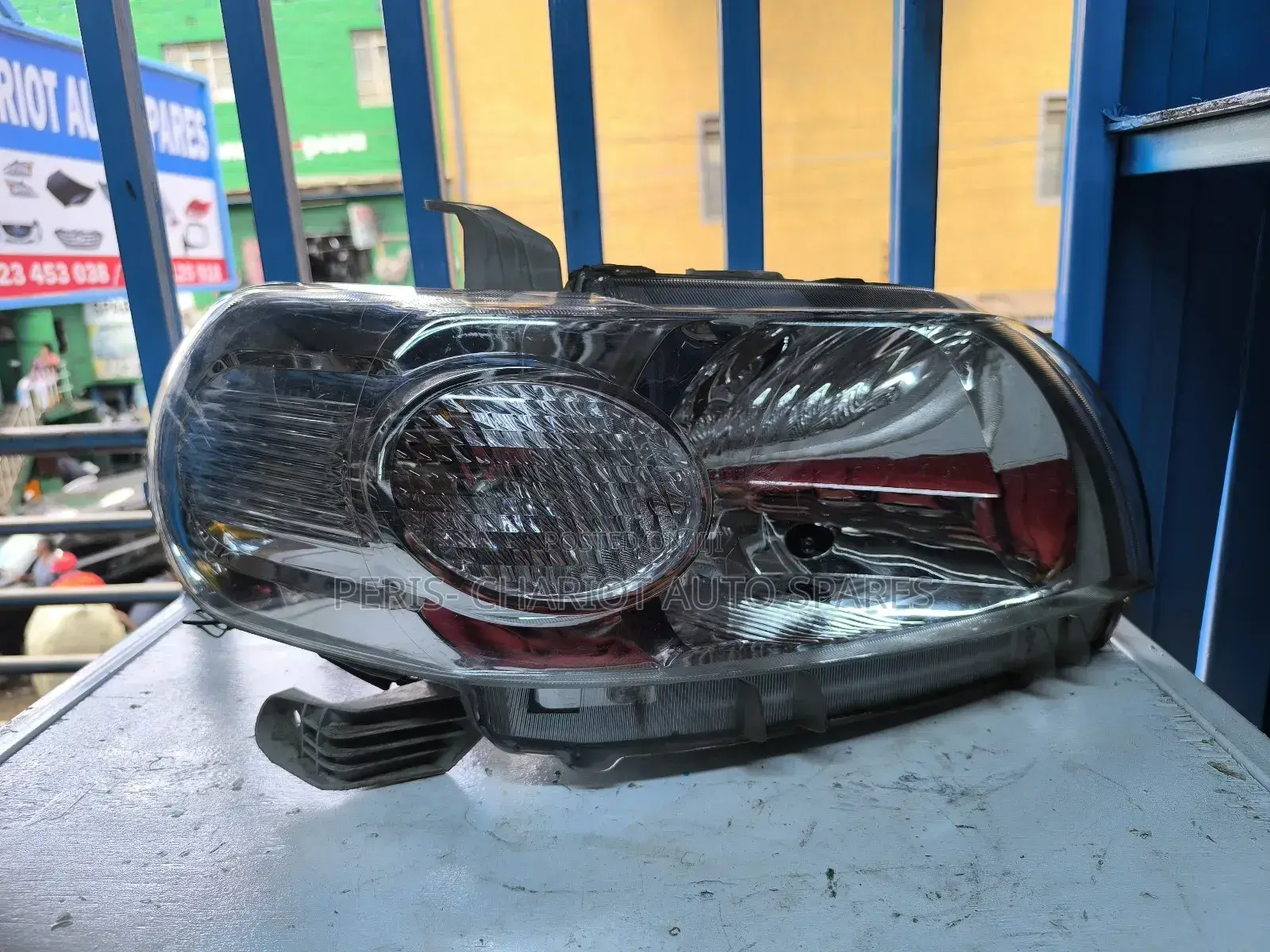 Toyota Porte Old Model Ex Japan Non Xenon Headlight