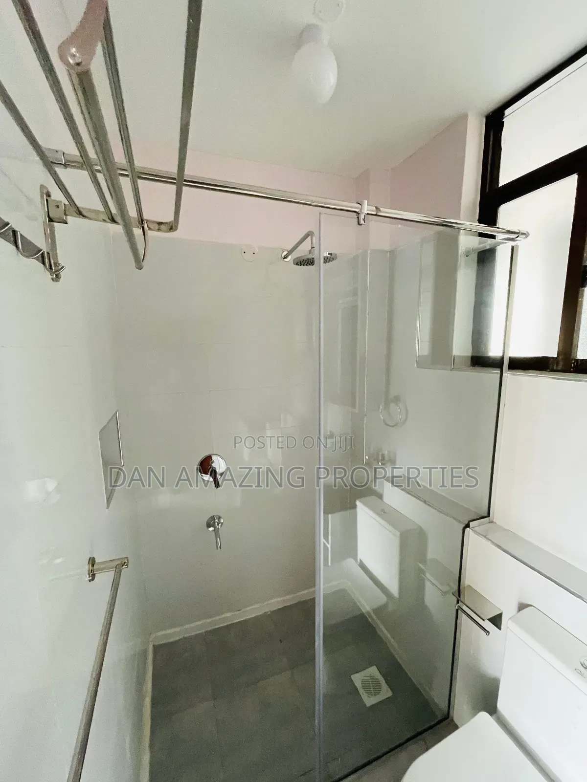 2bdrm Apartment in Ngong Rd, Lenana for rent