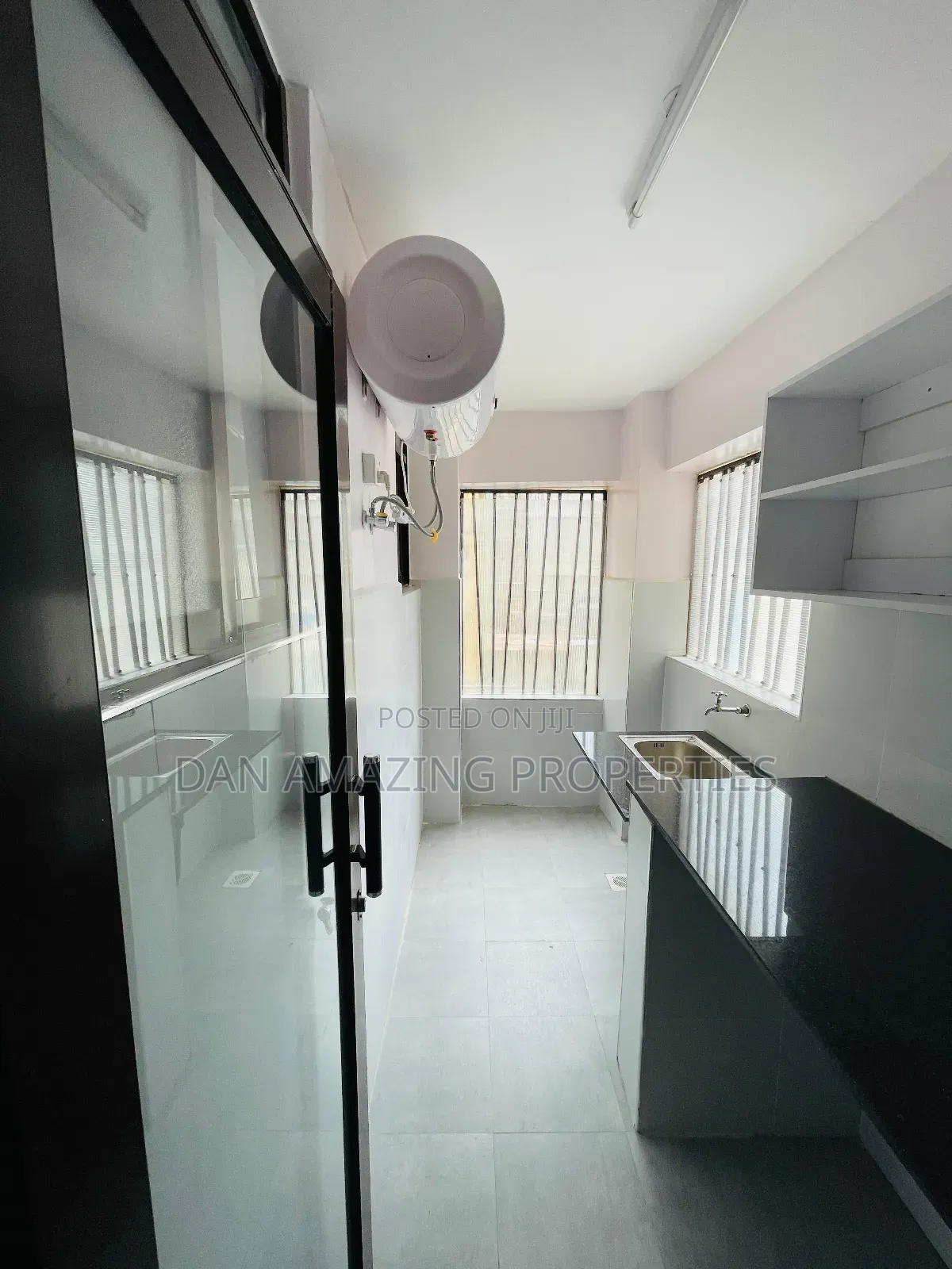 2bdrm Apartment in Ngong Rd, Lenana for rent