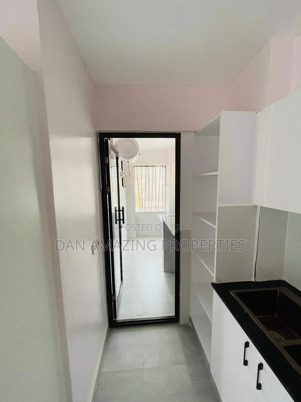 2bdrm Apartment in Ngong Rd, Lenana for rent
