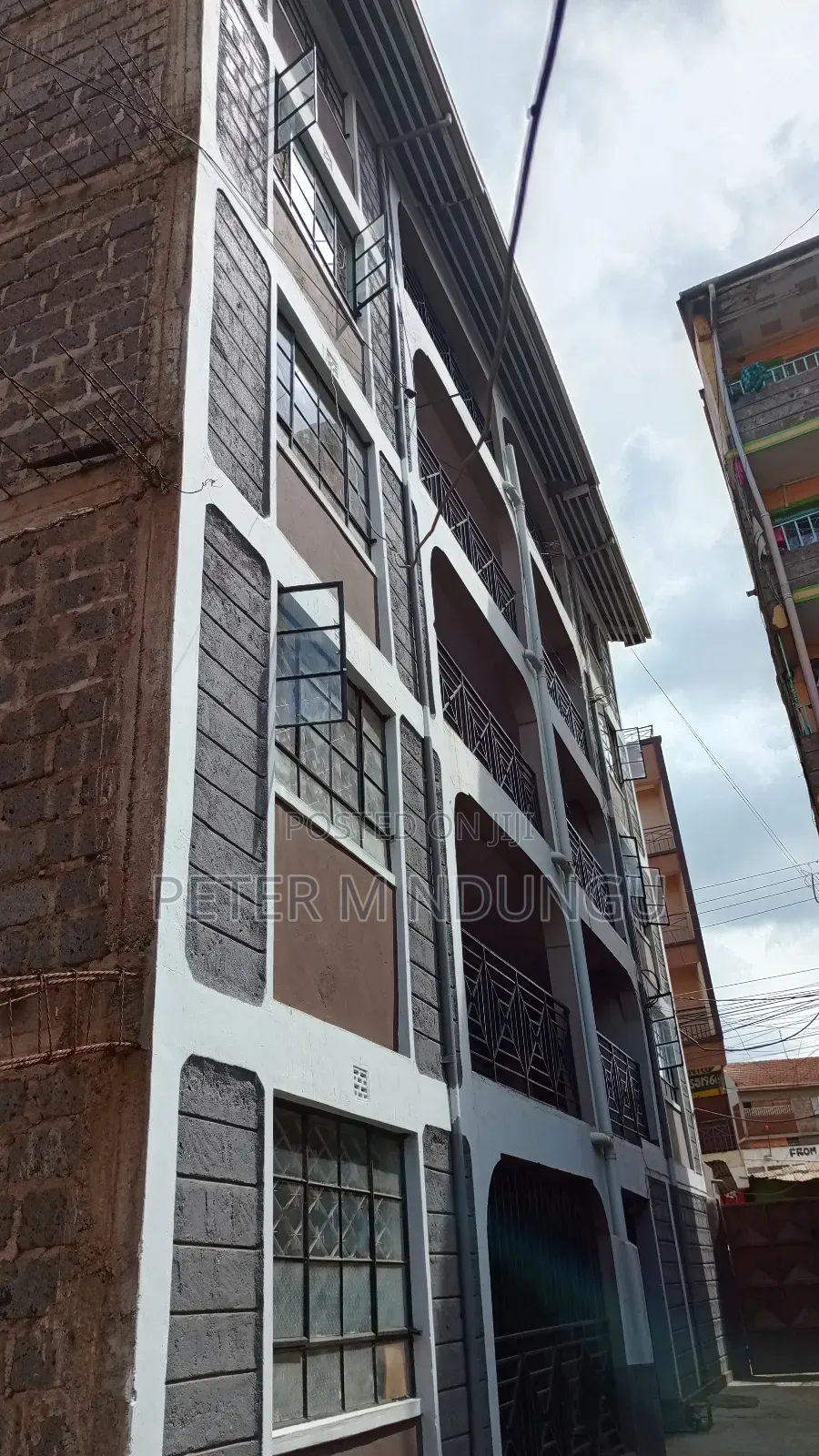 Furnished 2bdrm Block of Flats in Kahawa, Kiambu / Kiambu  for sale