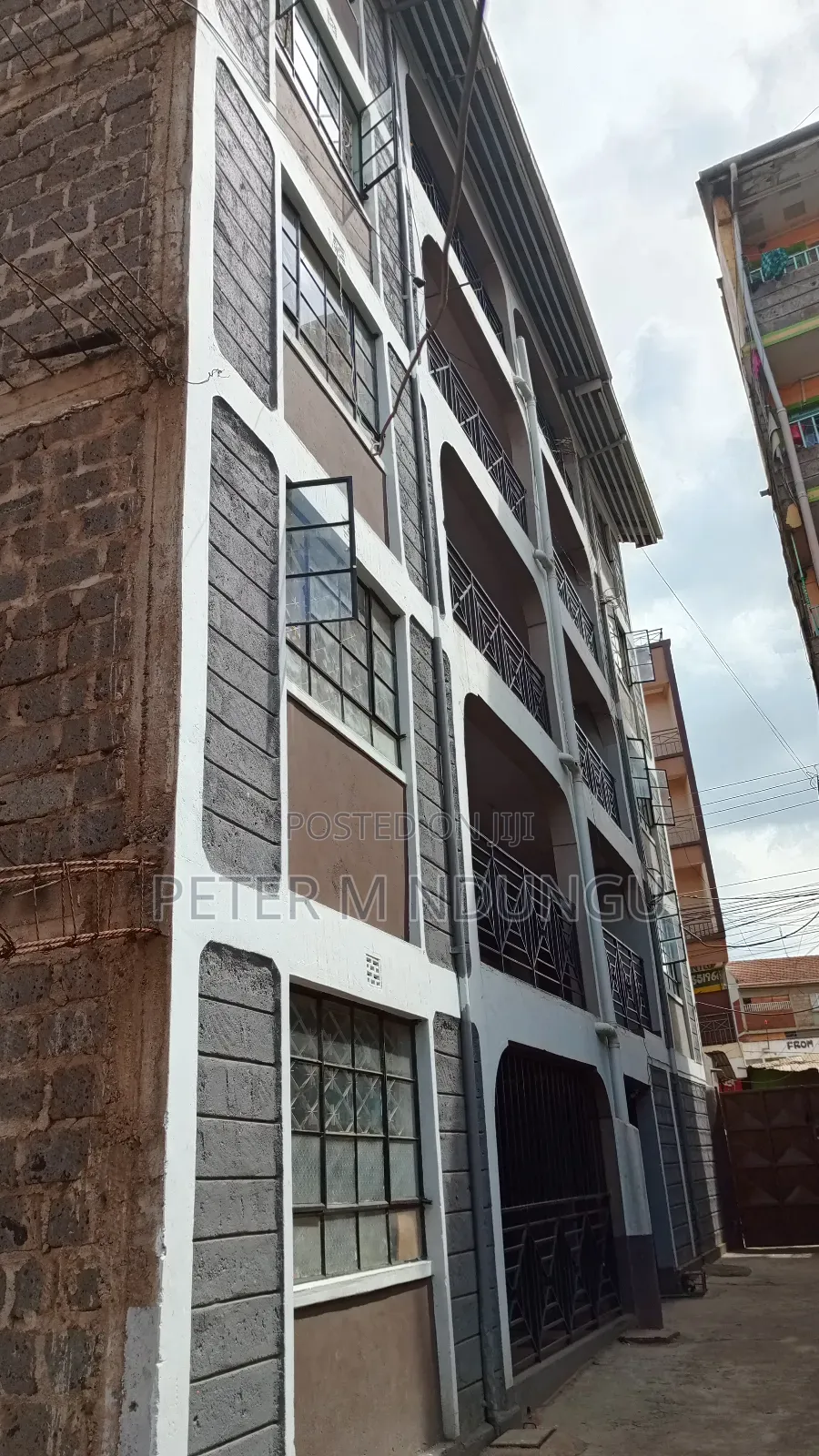 Furnished 2bdrm Block of Flats in Kahawa, Kiambu / Kiambu  for sale