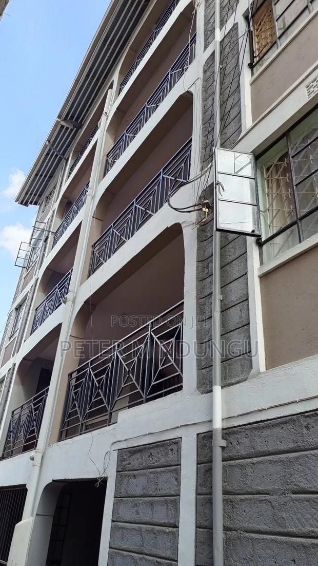 Furnished 2bdrm Block of Flats in Kahawa, Kiambu / Kiambu  for sale - main view