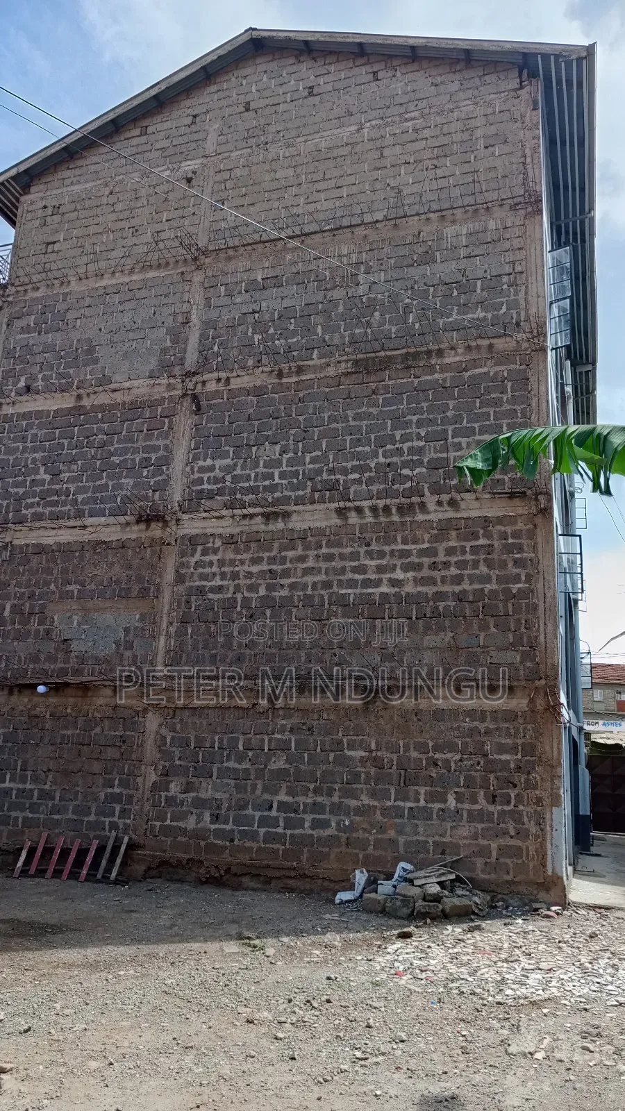 Furnished 2bdrm Block of Flats in Kahawa, Kiambu / Kiambu  for sale