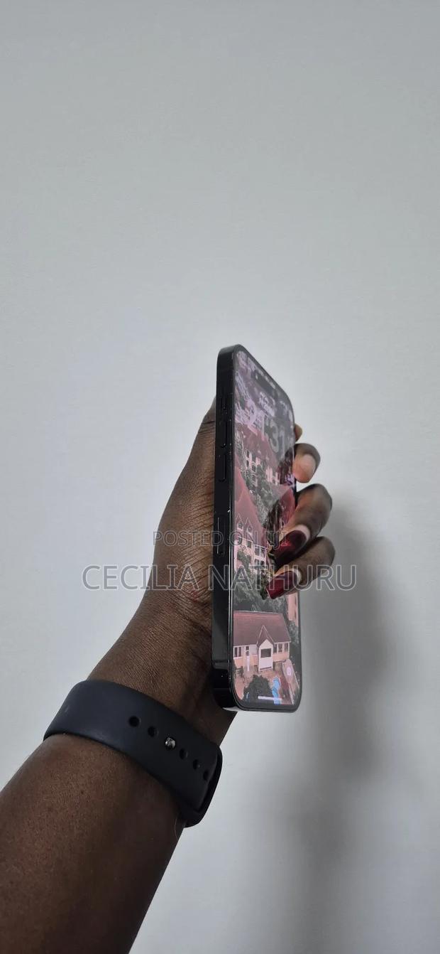 Apple iPhone 14 Pro 128 GB Black - thumbnail 3