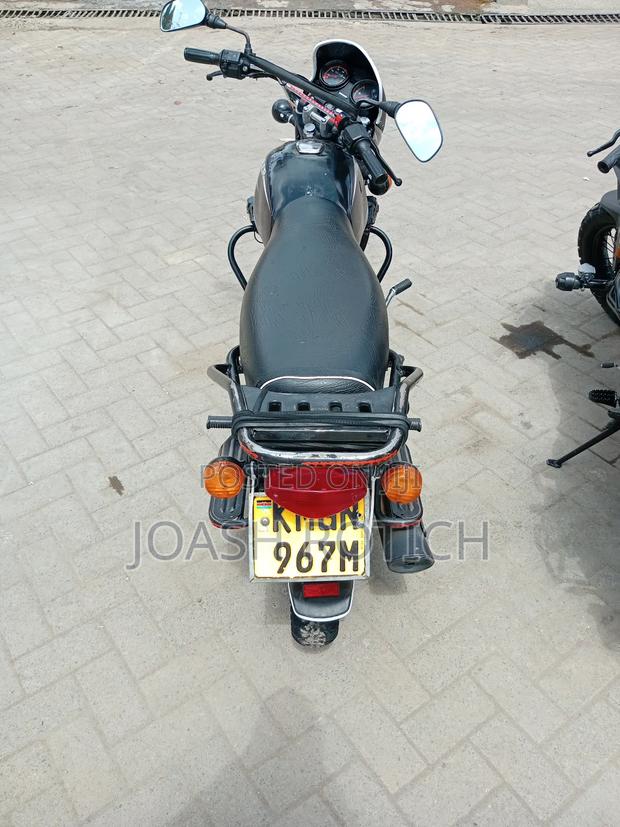 New Bajaj Boxer 125 2024 Black - thumbnail 4