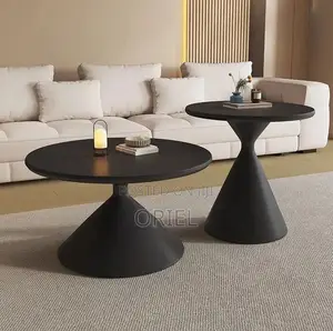 Coffee Tables: Round Coffee Table With Smooth Surface Finish