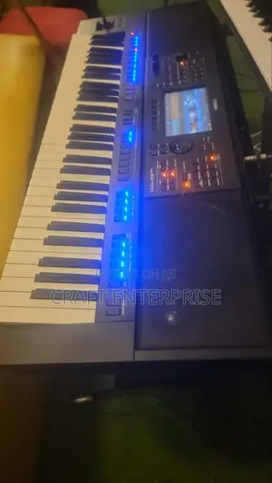 Yamaha Psr Sx700