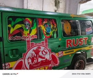 Nissan Caravan (Urvan) 2009 Green