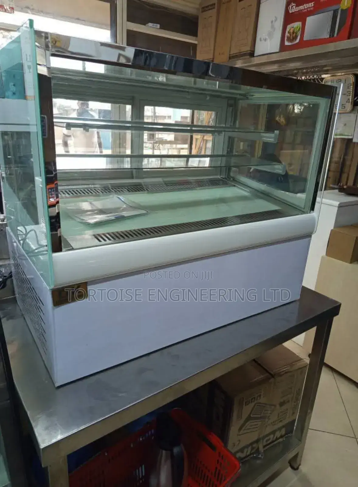 Cake Display ( Pastry Display) Size 3fts
