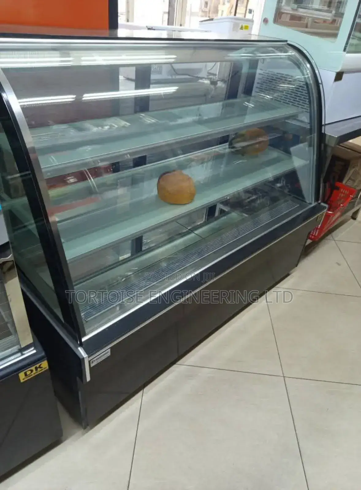 Pastry Display (Cake Chiller Display) Size 5fts Long