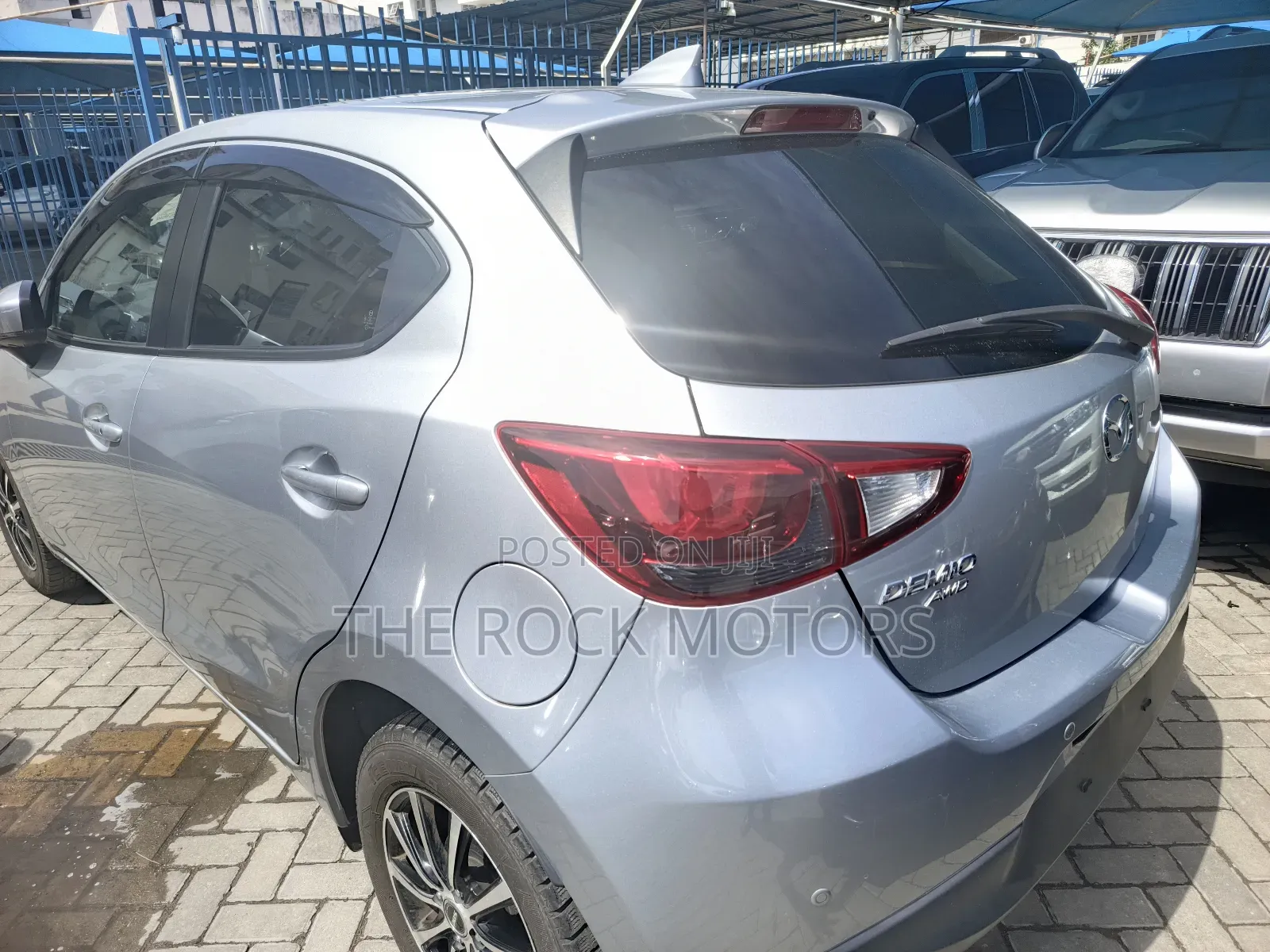 Mazda Demio 2019 Silver