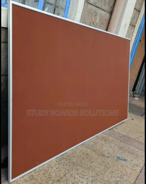 Heavy Duty Notice Board 8ftx4ft (240cmx120cm)