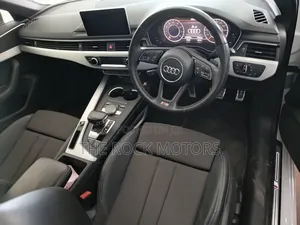 Volkswagen Golf 2019 White