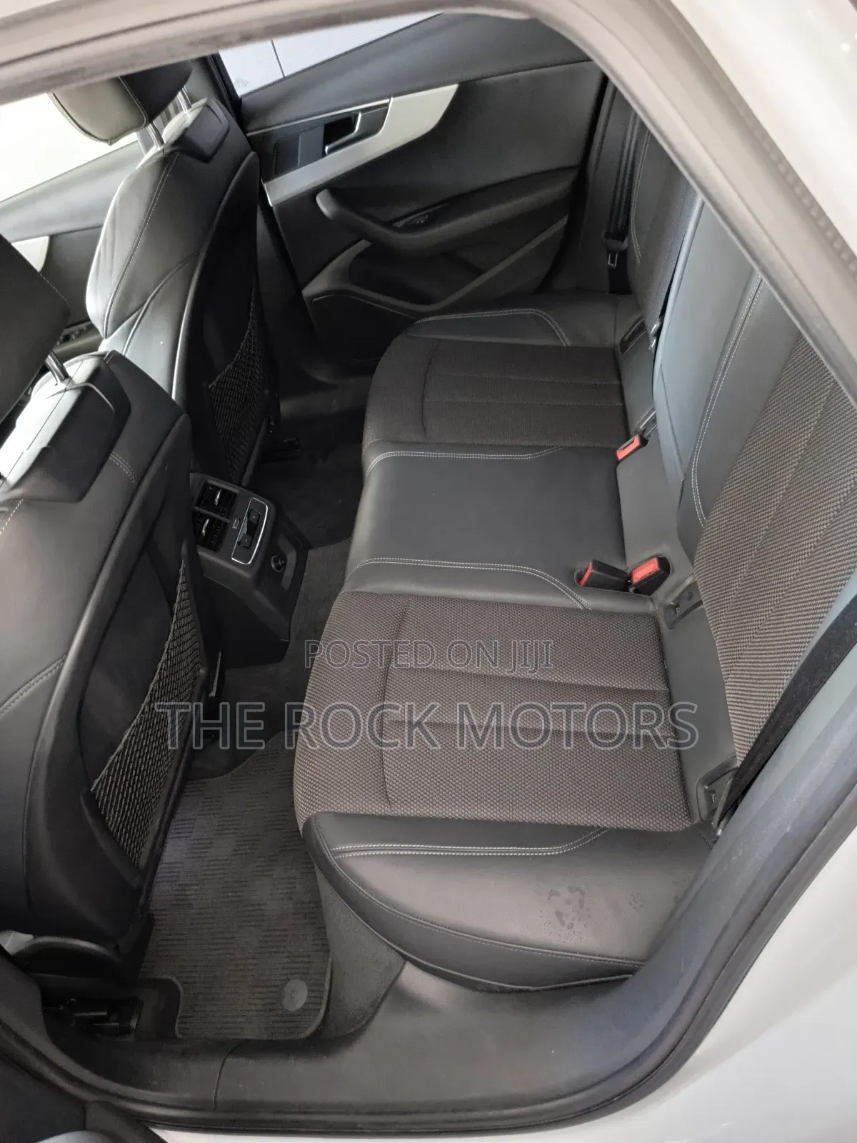 Volkswagen Golf 2019 White